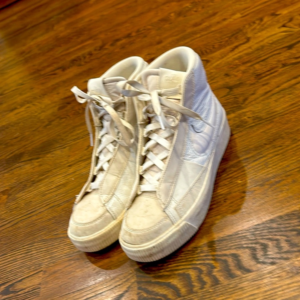 Nike Blazer Mid Victory